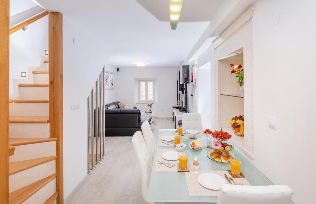 Domino Holiday Home Ragusa Esterno foto