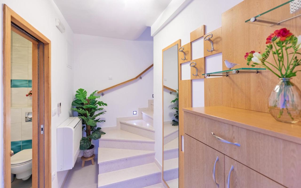 Domino Holiday Home Ragusa Esterno foto